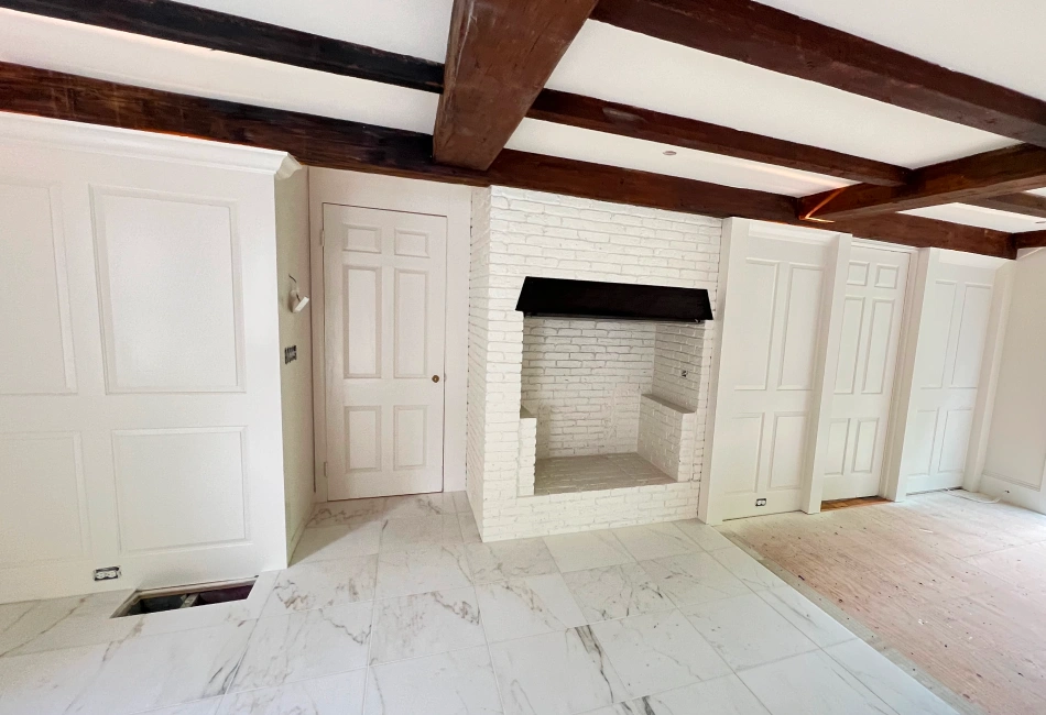 Drywall Repair and Painting Services Drywall Repair and Painting Services